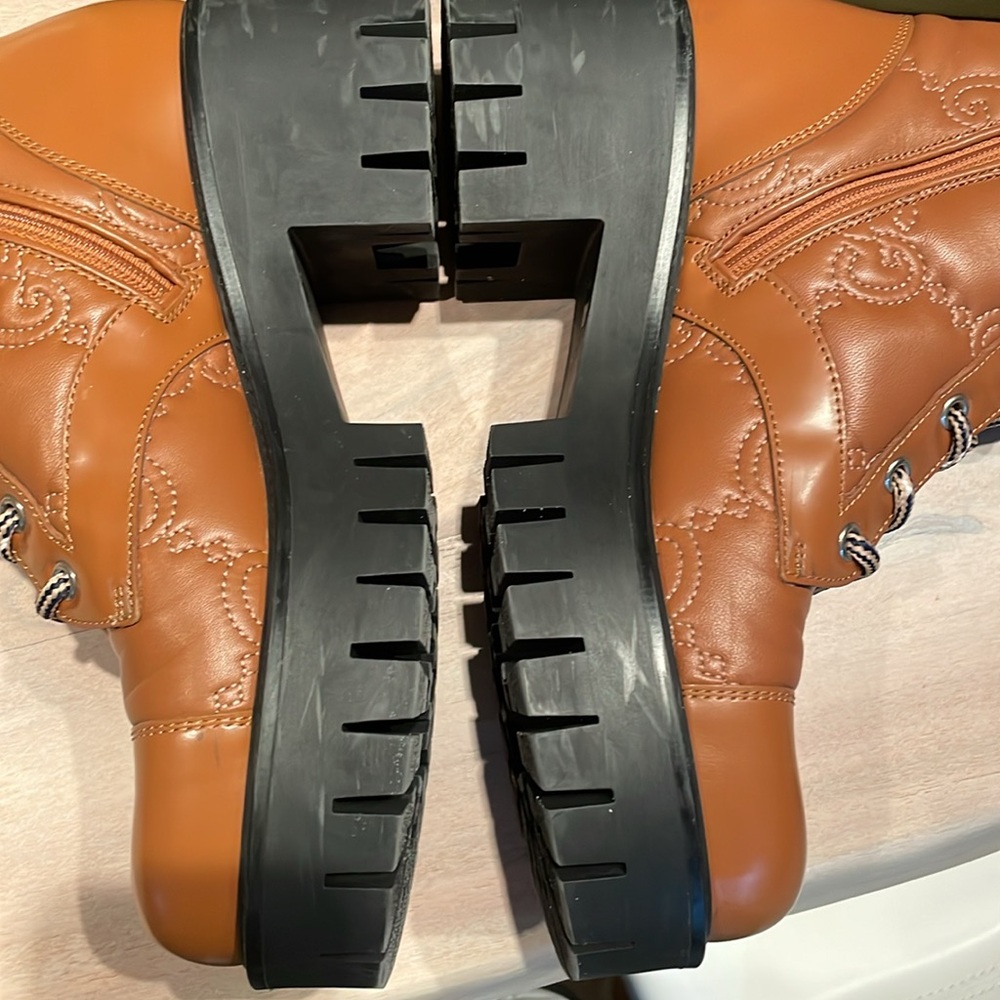 GG Logo Quilted Combat Boots, Like New - Picture 4 of 6